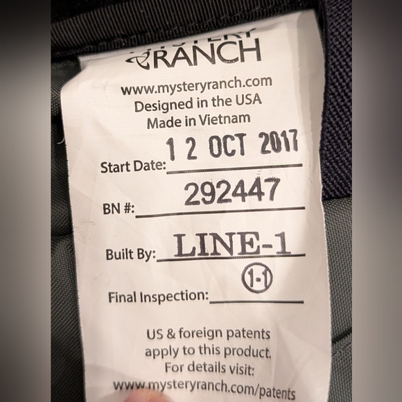 Mystery Ranch Rip Ruck 22L Backpack Black - Picture 4 of 8